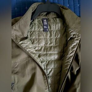 Mountain Hardware Zip Jacket Medium